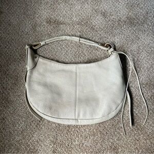 Alexis Hudson pebbled leather hobo shoulder bag neutral boho casual minimalist
